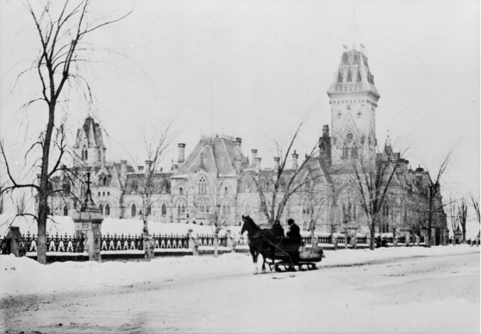 Sleigh Dept. of Interior - Library and Archives Canada - PA-043776.PNG